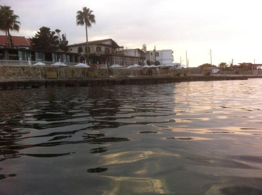 Magic Beach Apartments Girne Buitenkant foto